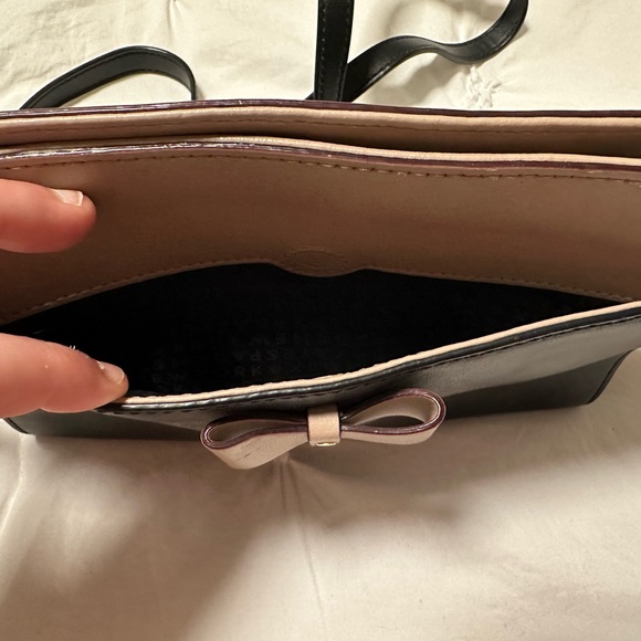 Kate Spade Crossbody Bag - Picture 5 of 9